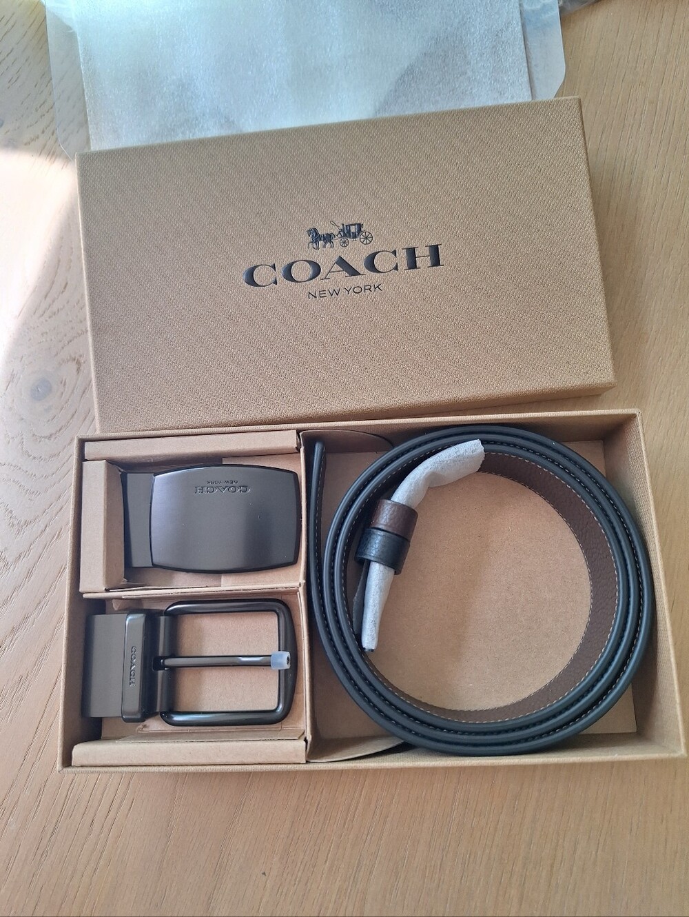 NEW Boxed Plaque And Harness Buckle Cut-To-Size Reversible Belt, 38MM